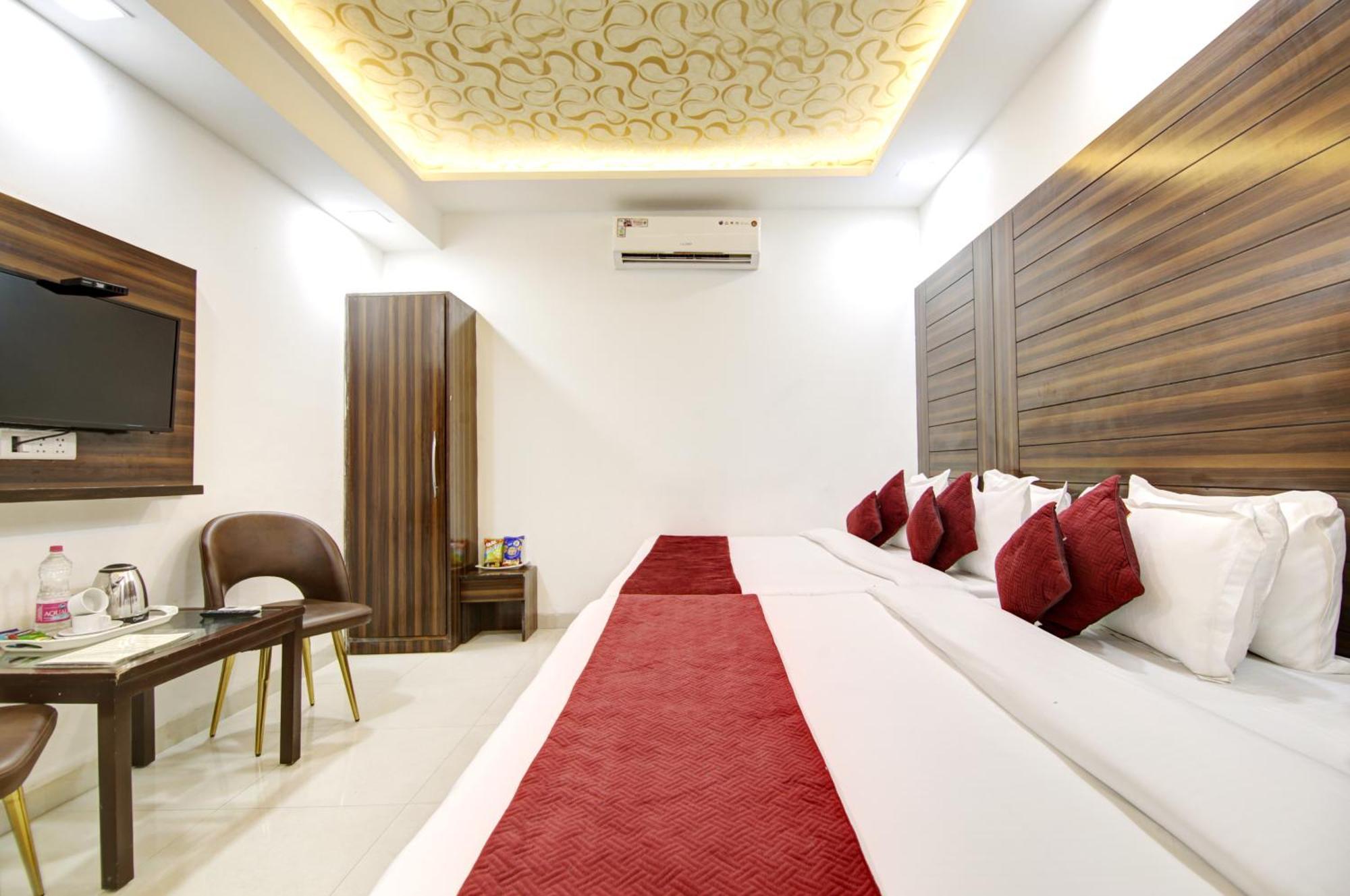 Airport Hotel Chanakya Delhi Nova Deli Exterior foto
